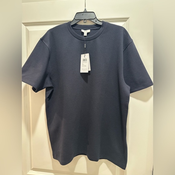 Reiss Short Sleeve Textured Shirt
Color: Navy - Picture 2 of 3
